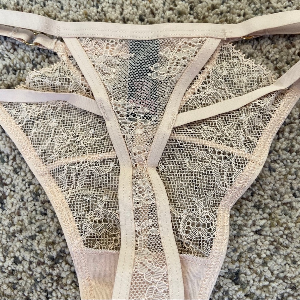 SOLD NEW Victoria's Secret Lace Thong Bundle Small - Picture 12 of 15